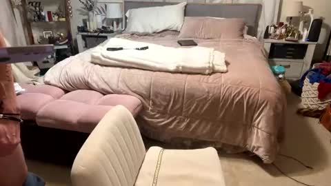 Sluttysofia online show from December 10, 2024, 5:50 am