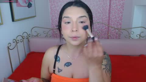 Mariana Torres online show from May 22, 2026, 1:17 pm