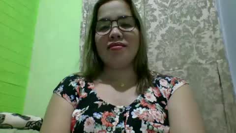 Lovewella online show from November 30, 2025, 7:34 am