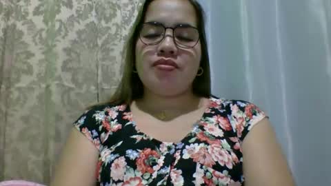 Lovewella online show from December 21, 2025, 9:49 am