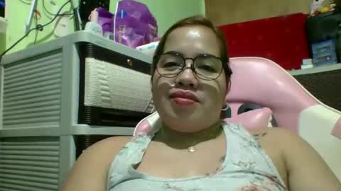 Lovewella online show from May 9, 2026, 3:17 pm