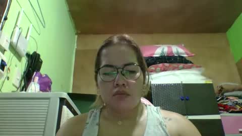 Lovewella online show from May 16, 2026, 7:38 am
