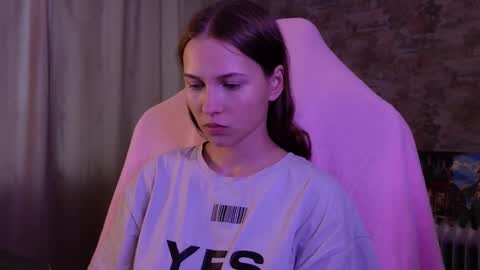 Emma online show from December 22, 2025, 8:22 am