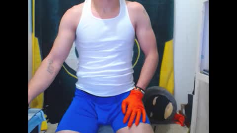 small wood21 online show from January 10, 2026, 9:16 pm