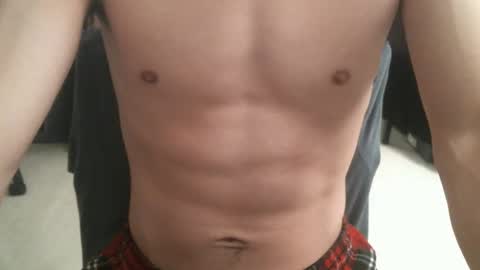 Snapshot of smallchimmer chatting on December 1, 2025, 5:56 am Small online show from December 1, 2025, 5:56 am