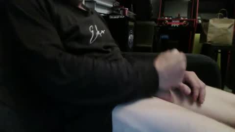 smallcock12377 online show from March 11, 2026, 3:29 pm