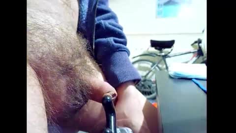 Small Hairy Uncut online show from April 5, 2026, 2:42 am