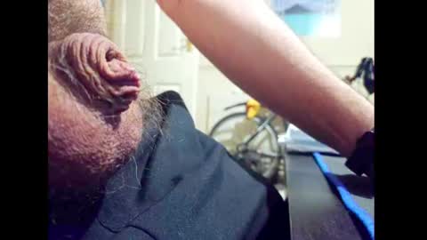 Small Hairy Uncut online show from July 17, 2026, 6:02 pm