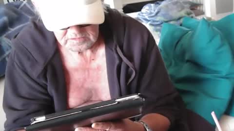 Daddy online show from February 24, 2026, 3:32 pm