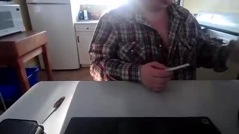 Snapshot of smalltowntrouble chatting on February 15, 2026, 1:41 pm smalltowntrouble online show from February 15, 2026, 1:41 pm