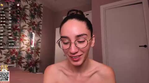 Elizabeth online show from July 22, 2026, 1:19 am