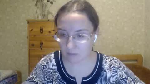 Snapshot of smart_rose chatting on February 6, 2025, 1:38 am smart_rose online show from February 6, 2025, 1:38 am