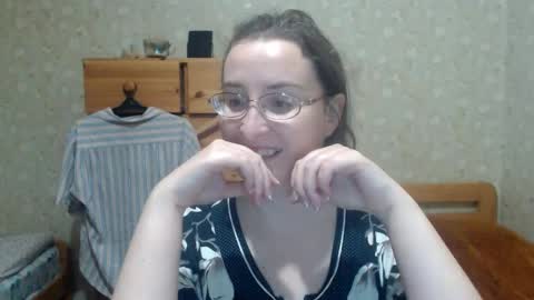 Snapshot of smart_rose chatting on October 14, 2025, 4:19 pm smart_rose online show from October 14, 2025, 4:19 pm