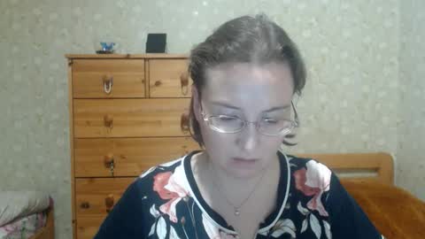 Snapshot of smart_rose chatting on October 29, 2025, 10:44 pm smart_rose online show from October 29, 2025, 10:44 pm