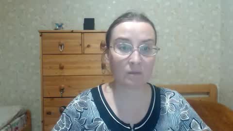 Snapshot of smart_rose chatting on December 18, 2025, 5:19 pm smart_rose online show from December 18, 2025, 5:19 pm