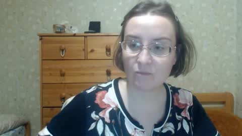 smart_rose online show from March 8, 2026, 2:04 am