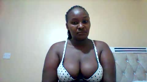 Snapshot of smartqueen1 chatting on March 8, 2026, 2:37 am Katerina online show from March 8, 2026, 2:37 am