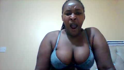 Snapshot of smartqueen1 chatting on March 22, 2026, 1:53 am Katerina online show from March 22, 2026, 1:53 am