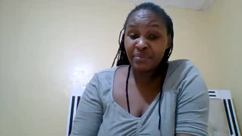 Snapshot of smartqueen1 chatting on June 30, 2026, 12:22 am Katerina online show from June 30, 2026, 12:22 am