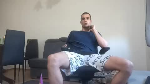 smeksi1 online show from April 26, 2026, 1:53 pm