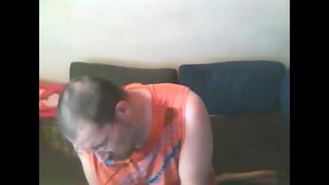 Snapshot of smi35 chatting on June 5, 2026, 6:52 am smi35 online show from June 5, 2026, 6:52 am