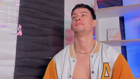 Jade Smiith online show from December 13, 2024, 10:45 pm