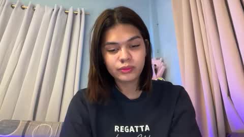 Snapshot of smile_sunshinex chatting on November 9, 2025, 2:48 pm call me sunshine online show from November 9, 2025, 2:48 pm