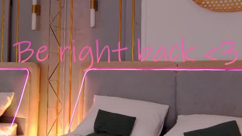 Snapshot of smiley_mia_ chatting on March 2, 2025, 11:50 am Mia online show from March 2, 2025, 11:50 am