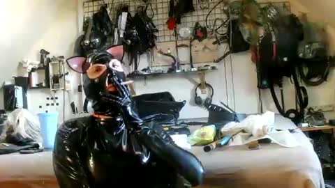 Snapshot of smokeslut365 chatting on July 15, 2026, 6:24 pm smokeslut365 online show from July 15, 2026, 6:24 pm