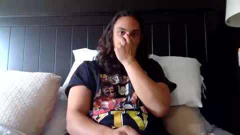 SmokeStar online show from October 14, 2025, 1:34 pm