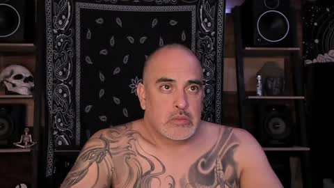 Snapshot of smokey915 chatting on January 3, 2025, 4:00 am Smokey915 online show from January 3, 2025, 4:00 am