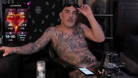 Snapshot of smokey915 chatting on January 5, 2025, 3:55 pm Smokey915 online show from January 5, 2025, 3:55 pm