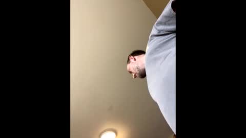 Snapshot of smokeymt420 chatting on January 21, 2025, 5:20 pm smokeymt420 online show from January 21, 2025, 5:20 pm