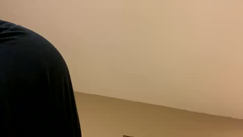 Snapshot of smokeymt420 chatting on February 15, 2025, 3:52 am smokeymt420 online show from February 15, 2025, 3:52 am