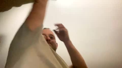 Snapshot of smokeymt420 chatting on March 10, 2025, 10:37 am smokeymt420 online show from March 10, 2025, 10:37 am