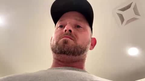 Snapshot of smokeymt420 chatting on September 27, 2025, 4:17 am smokeymt420 online show from September 27, 2025, 4:17 am