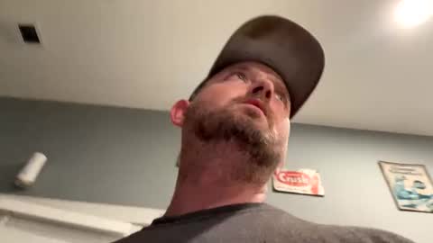 smokeymt420 online show from March 11, 2026, 5:02 am