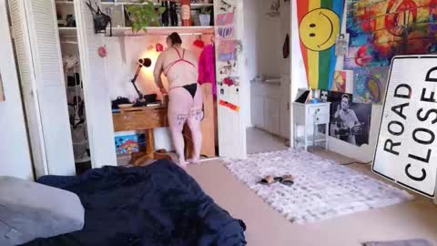 Snapshot of smokihippi chatting on February 7, 2026, 7:17 pm Big Dawg online show from February 7, 2026, 7:17 pm