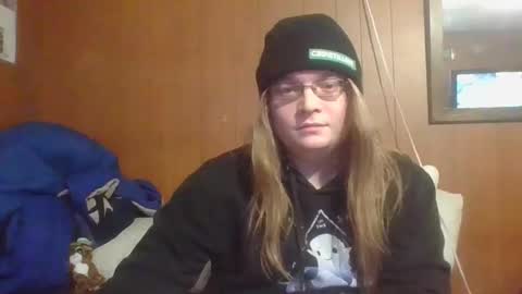 UwU online show from December 5, 2025, 12:14 pm