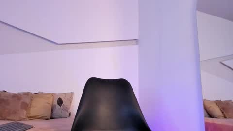 Ethan online show from March 17, 2026, 10:02 pm