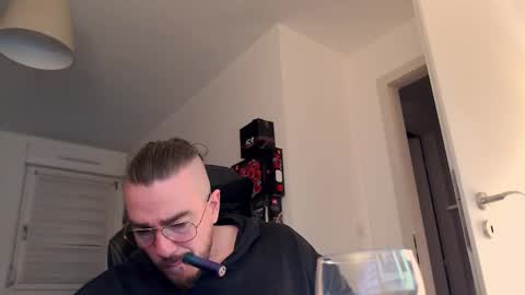 AllDayIDream online show from October 24, 2025, 6:59 pm