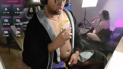 Smoothj2011 online show from November 28, 2025, 8:50 am