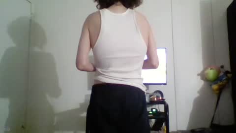 Snapshot of smoothvodka chatting on December 22, 2024, 1:34 am Bambi--Vodka online show from December 22, 2024, 1:34 am