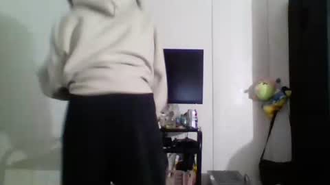 Snapshot of smoothvodka chatting on December 25, 2024, 1:53 am Bambi--Vodka online show from December 25, 2024, 1:53 am