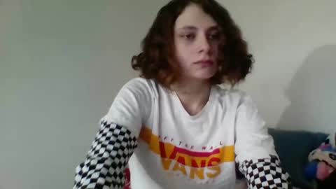 Snapshot of smoothvodka chatting on January 1, 2025, 8:04 pm Bambi--Vodka online show from January 1, 2025, 8:04 pm