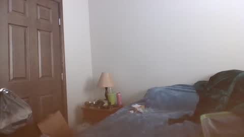 Snapshot of smoothvodka chatting on January 29, 2025, 5:13 pm Bambi--Vodka online show from January 29, 2025, 5:13 pm