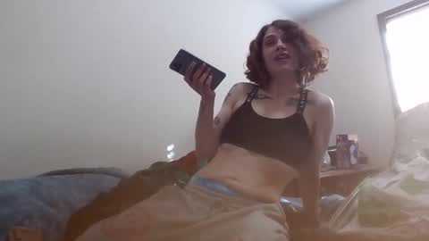 Snapshot of smoothvodka chatting on January 29, 2025, 8:14 pm Bambi--Vodka online show from January 29, 2025, 8:14 pm