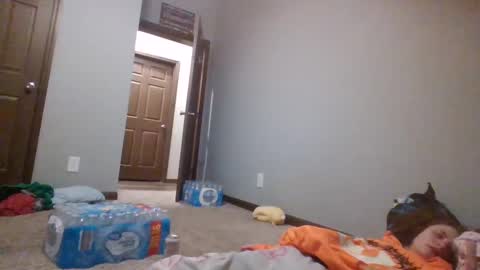 Snapshot of smoothvodka chatting on February 13, 2025, 9:09 am Bambi--Vodka online show from February 13, 2025, 9:09 am