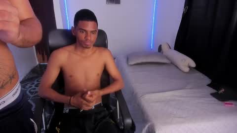 snak_master1 online show from May 29, 2026, 12:25 pm