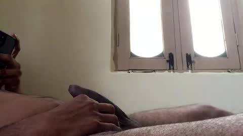 happy man online show from December 20, 2024, 10:38 am